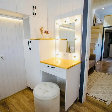 호텔 Elies Tiny Glamping Ayvalı