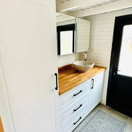 Elies Tiny Glamping מלון Ayvalı