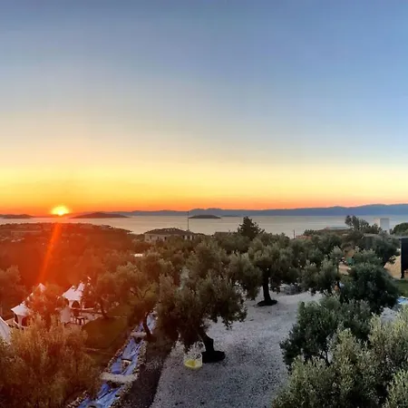 Elies Tiny Glamping Ayvalı