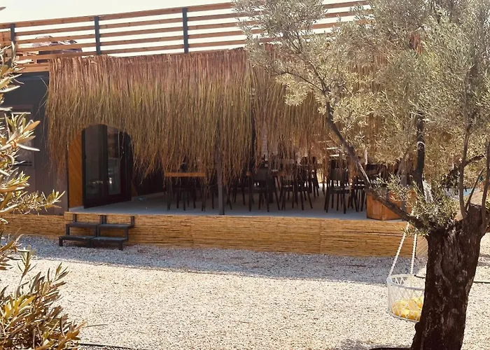 Hotel Elies Tiny Glamping