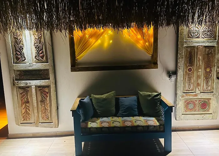 Elies Tiny Glamping * Ayvalı